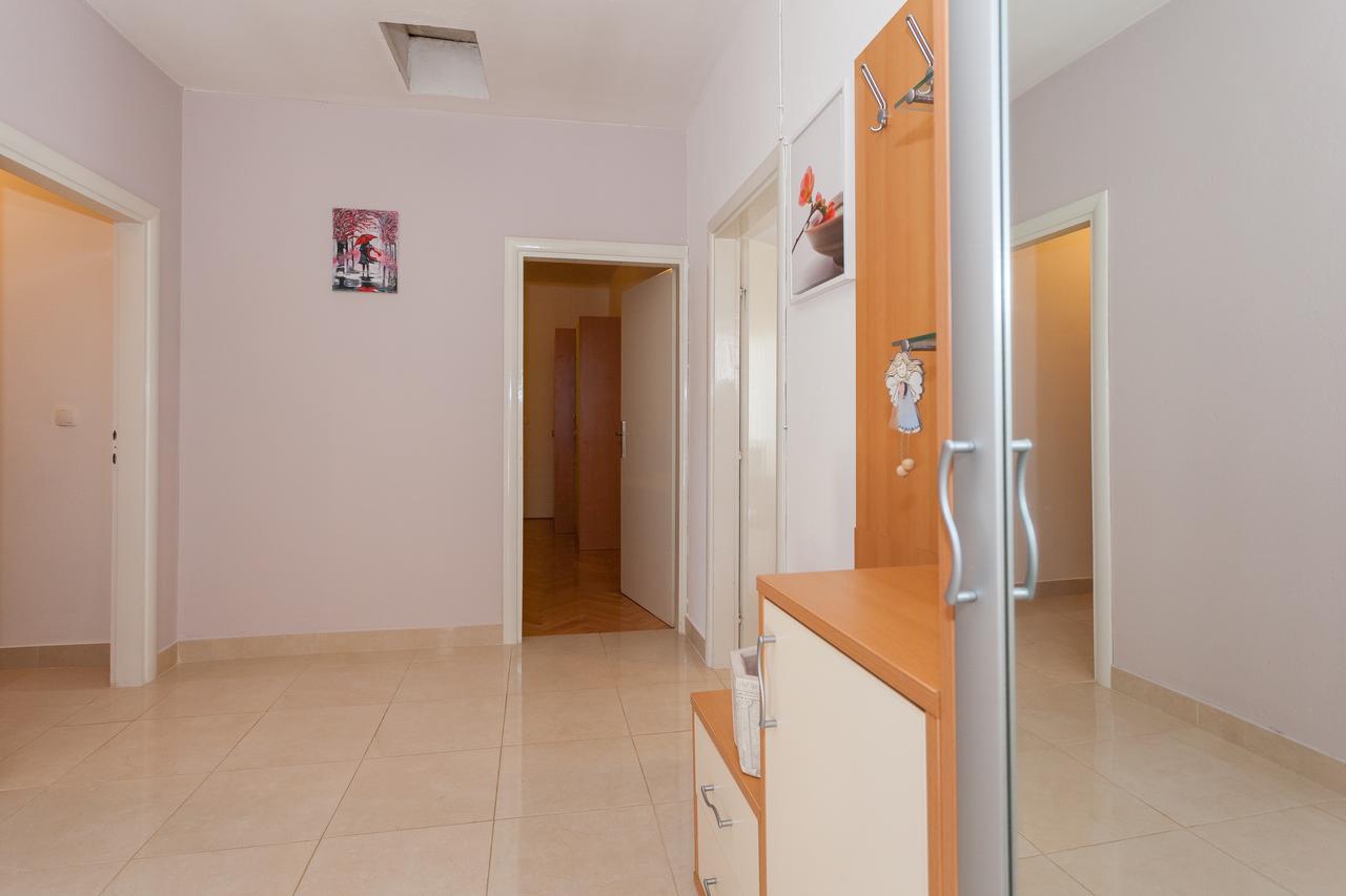 Apartment Klara Biograd Na Moru Ngoại thất bức ảnh
